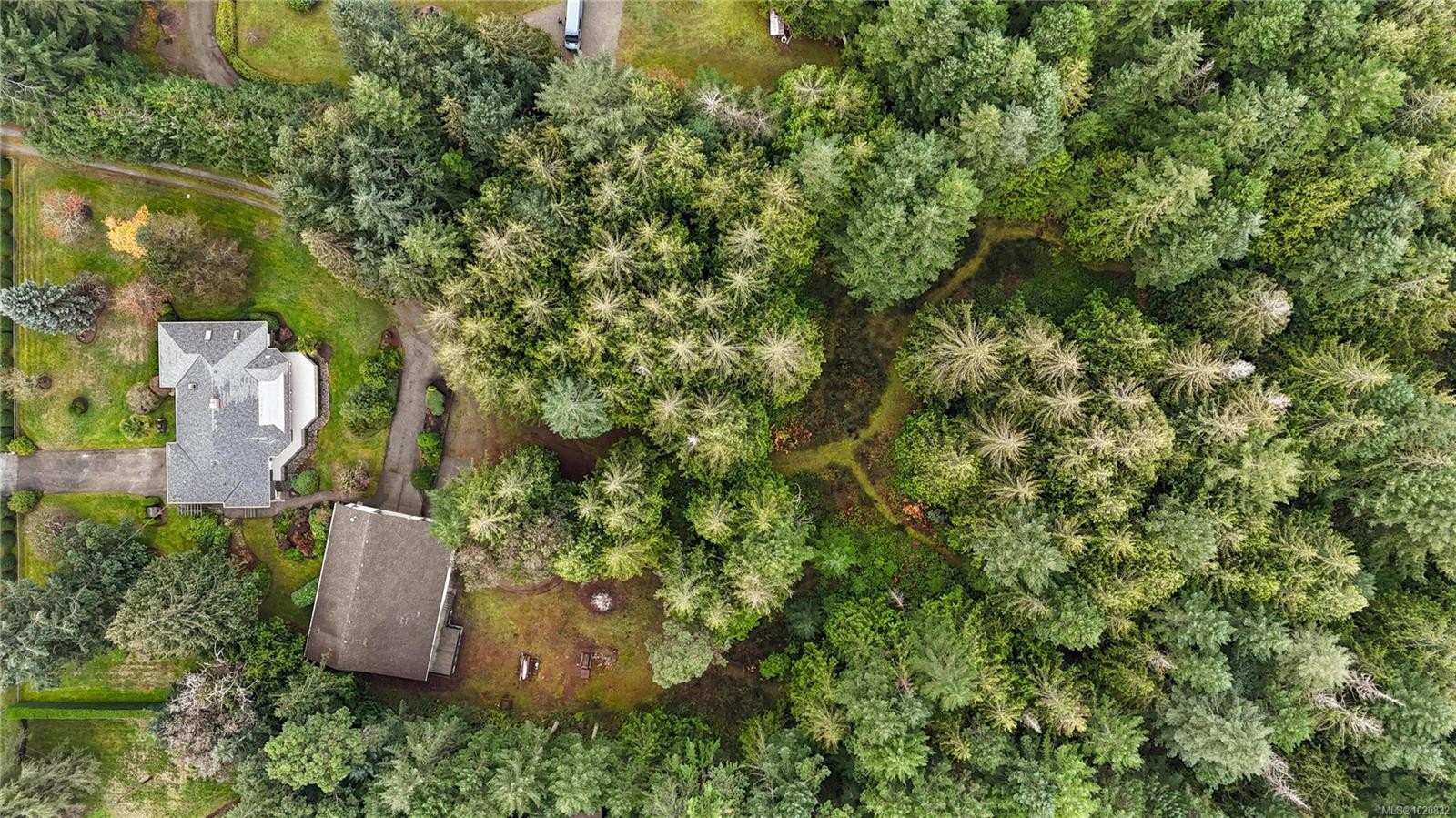 3355 Grey Manor Rd, Cobble Hill, BC