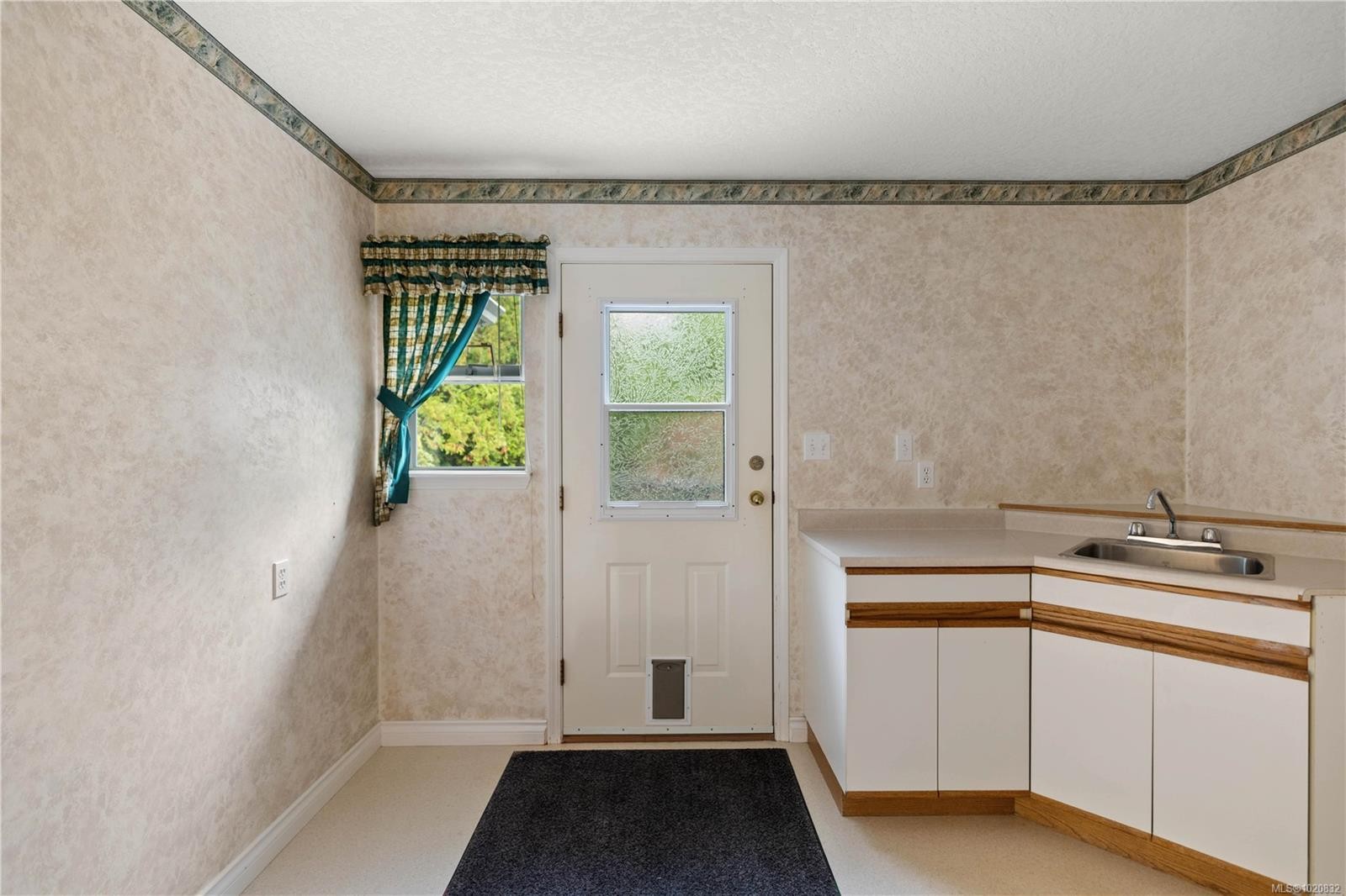 3355 Grey Manor Rd, Cobble Hill, BC