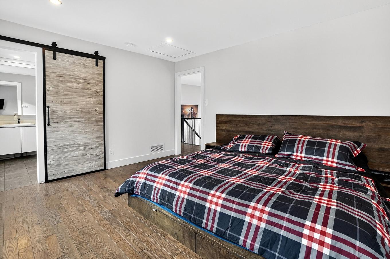 Chambre à coucher principale - 4980 Rue Sépale, Terrebonne (La Plaine), QC - Indoor Photo Showing Bedroom