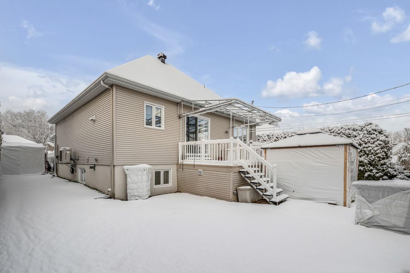 Cour - 2255 Rue Des Belles-De-Nuit, Québec (La Haute-Saint-Charles), QC - Outdoor With Exterior