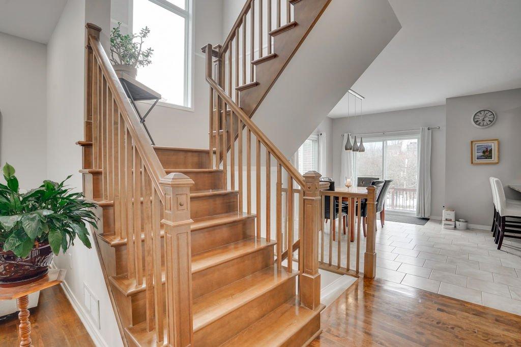 Escalier - 304 Rue De Ganymède, Gatineau (Aylmer), QC - Indoor Photo Showing Other Room