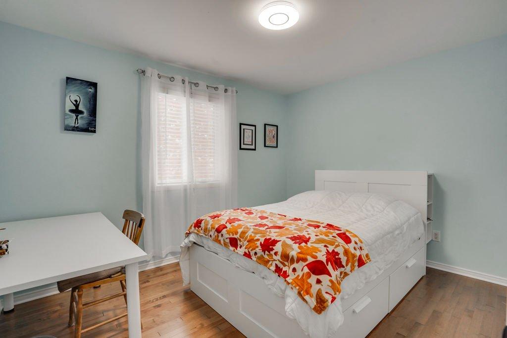 Chambre à coucher - 304 Rue De Ganymède, Gatineau (Aylmer), QC - Indoor Photo Showing Bedroom