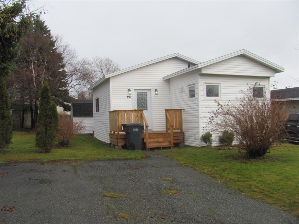 20 Pinegrove Drive, Paradise, NL