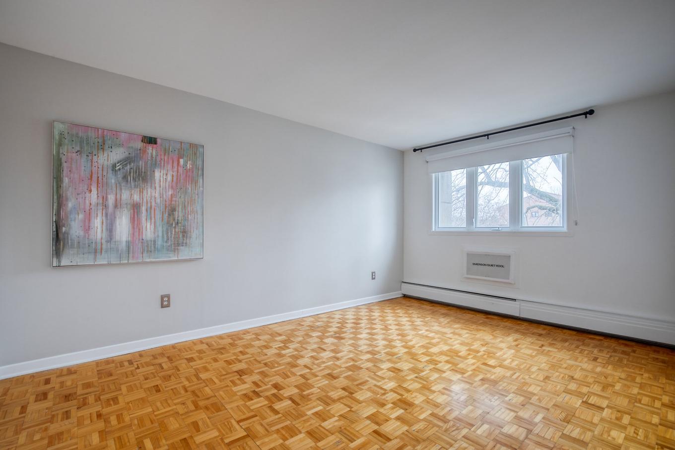 Chambre à coucher principale - 64-1825 Rue Dunant, Saint-Bruno-De-Montarville, QC - Indoor Photo Showing Other Room