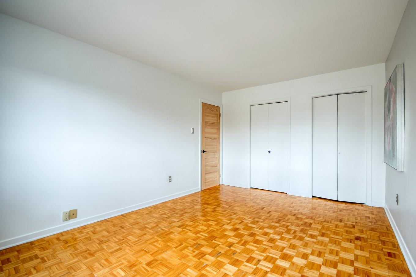 Chambre à coucher principale - 64-1825 Rue Dunant, Saint-Bruno-De-Montarville, QC - Indoor Photo Showing Other Room