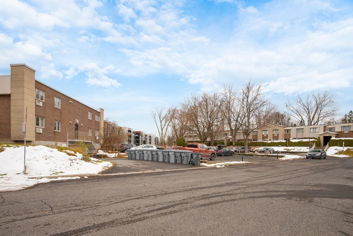 Face arrière - 64-1825 Rue Dunant, Saint-Bruno-De-Montarville, QC - Outdoor