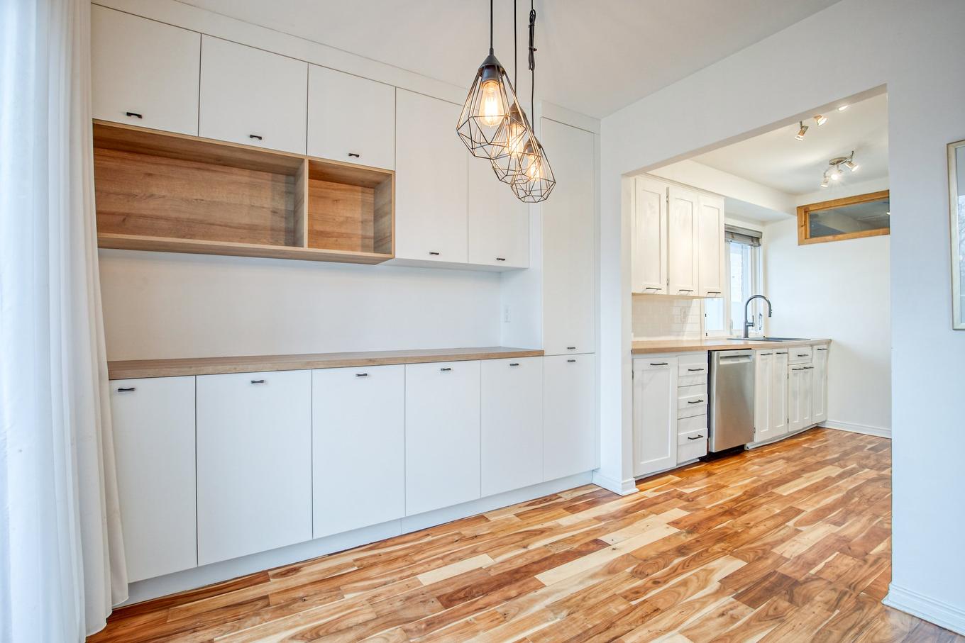 Salle à manger - 64-1825 Rue Dunant, Saint-Bruno-De-Montarville, QC - Indoor Photo Showing Kitchen