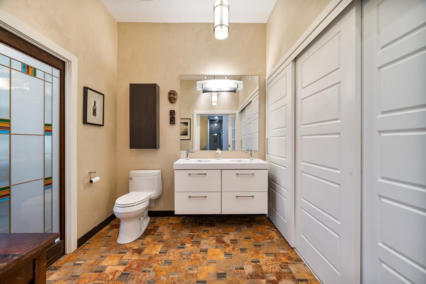 Salle de bains attenante à la CCP - 206-2245 Rue Viau, Montréal (Mercier/Hochelaga-Maisonneuve), QC - Indoor Photo Showing Bathroom