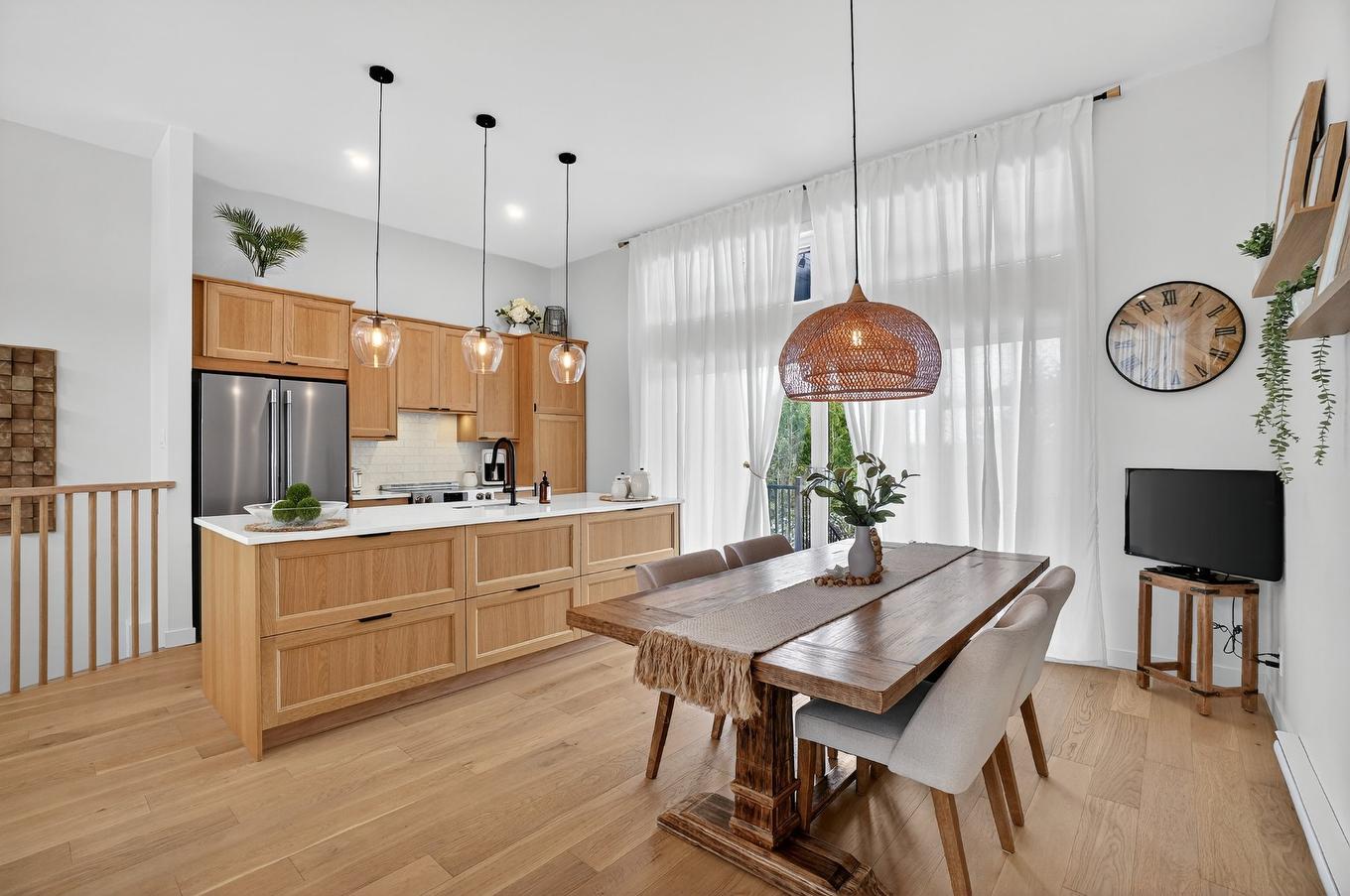 Kitchen - 46 Rue St-Émilion, Brownsburg-Chatham, QC - Indoor