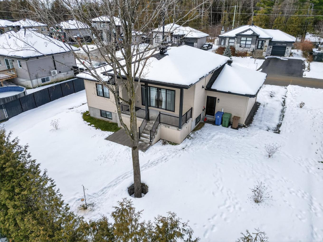 Aerial photo - 46 Rue St-Émilion, Brownsburg-Chatham, QC - Outdoor