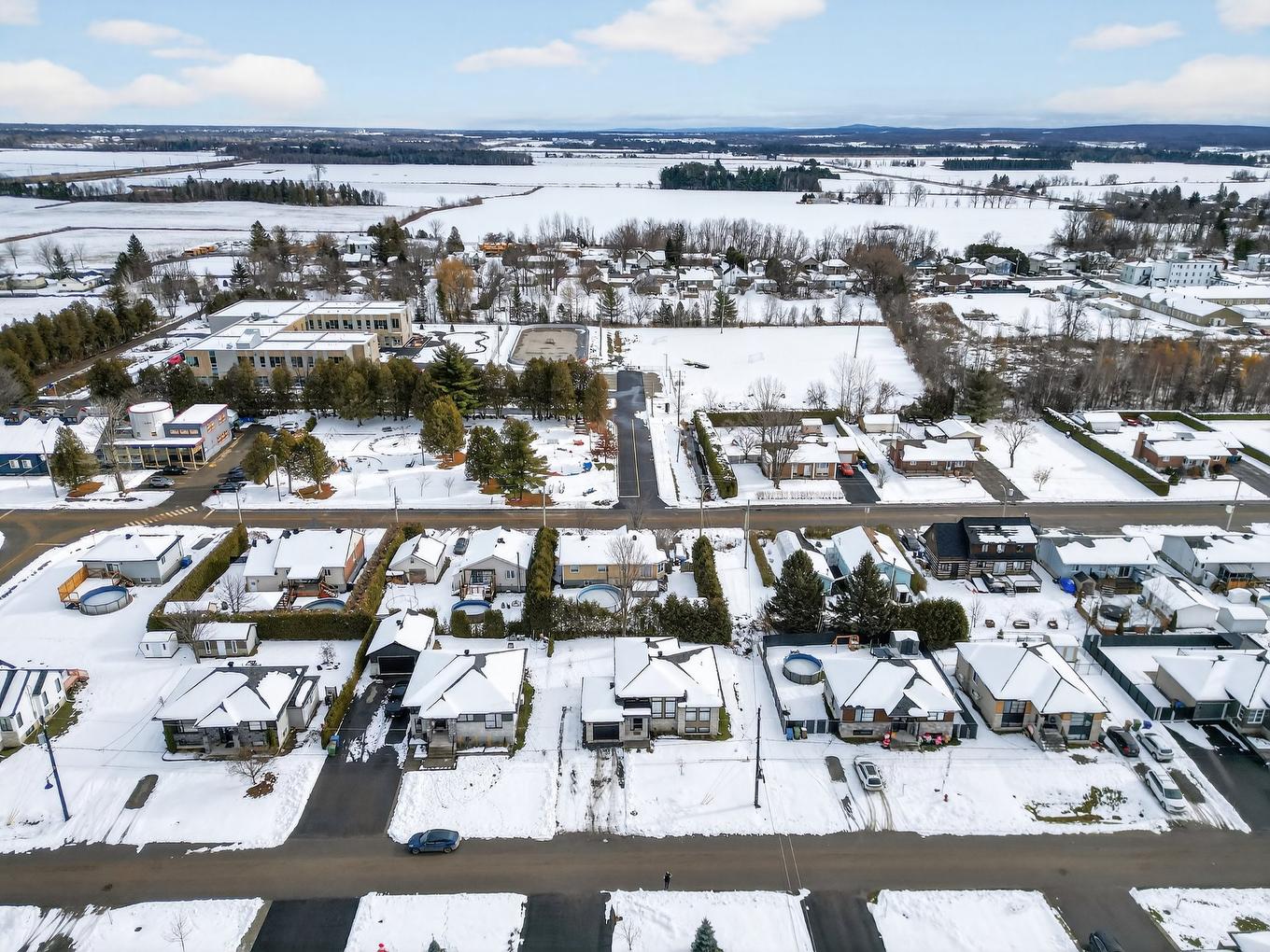 Aerial photo - 46 Rue St-Émilion, Brownsburg-Chatham, QC - Outdoor With View