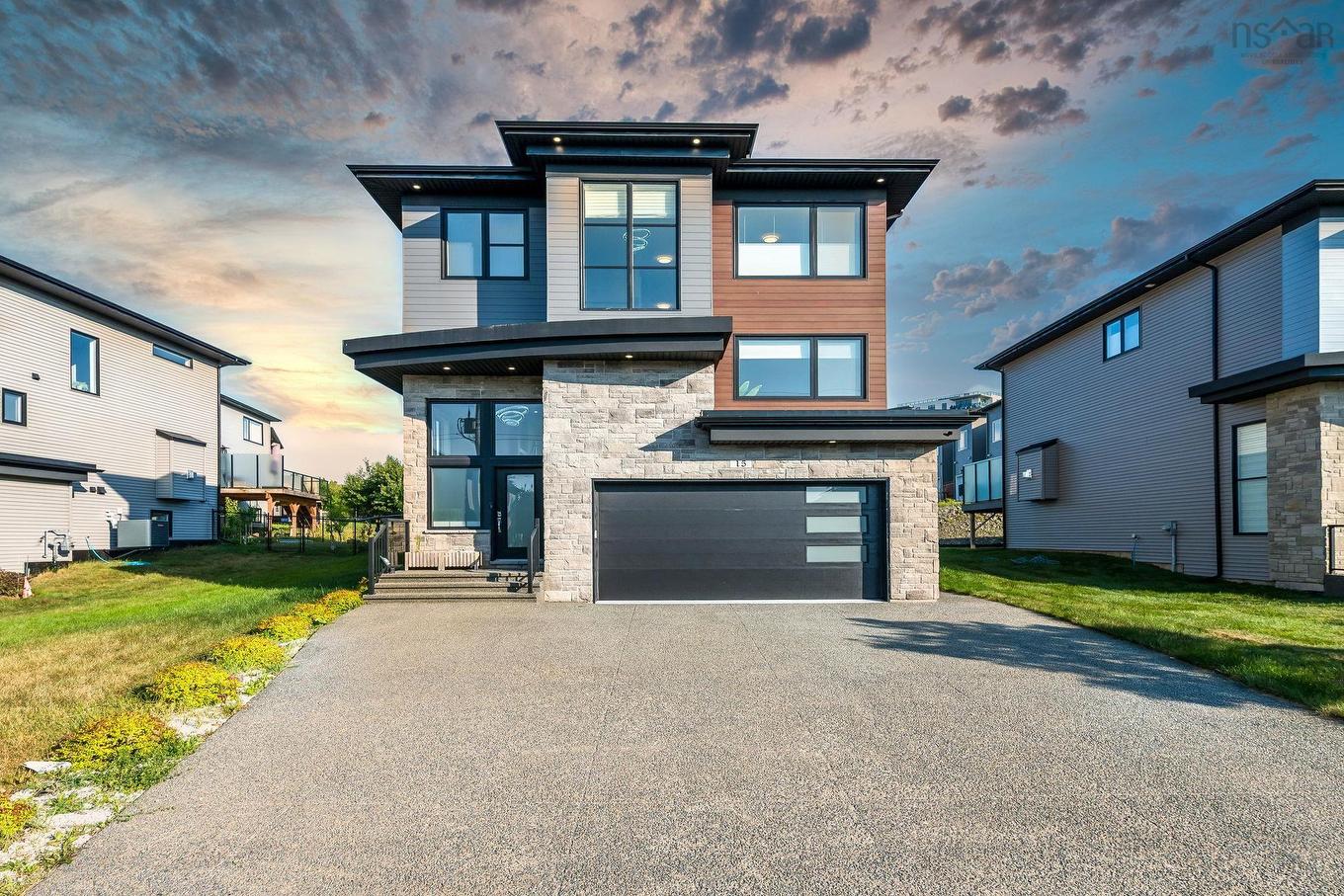 15 Theresa Mcneil Grove, Halifax, NS