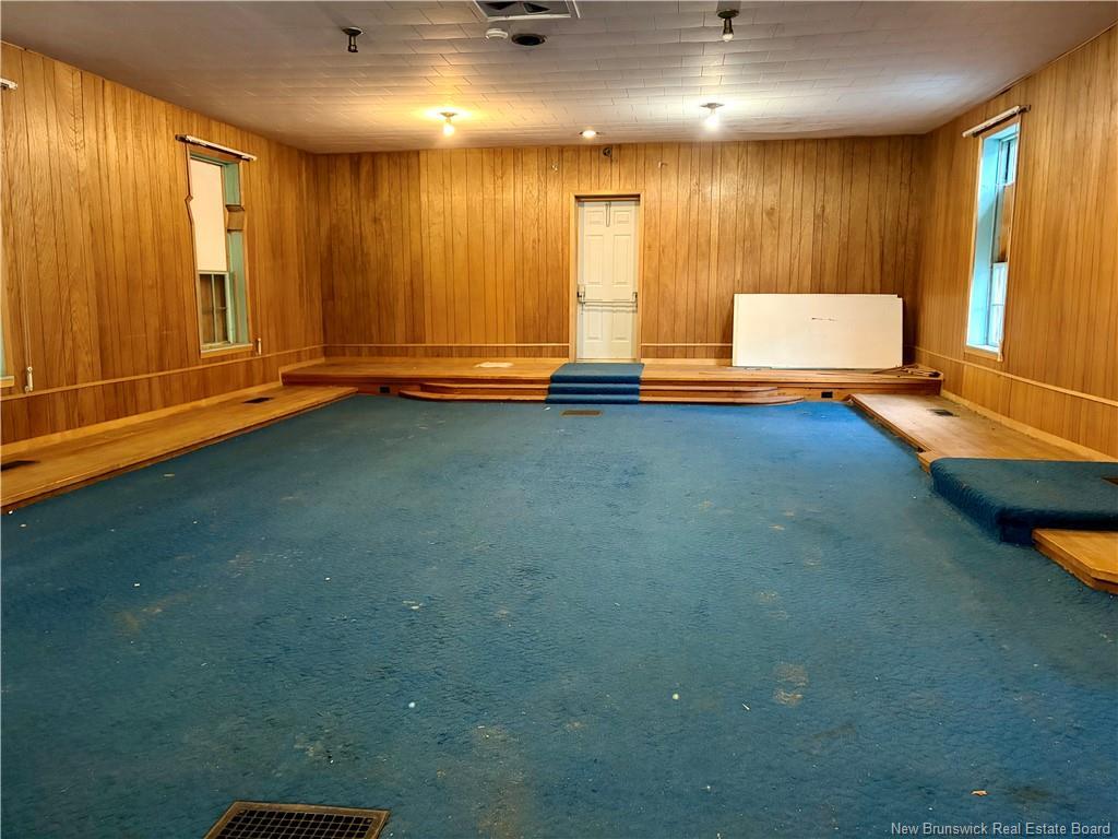 131 Renfrew, Dalhousie, NB