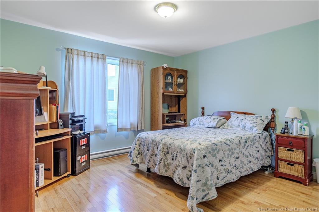 8 Saint Peters Crt, Saint John, NB