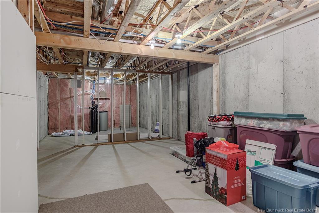 8 Saint Peters Crt, Saint John, NB