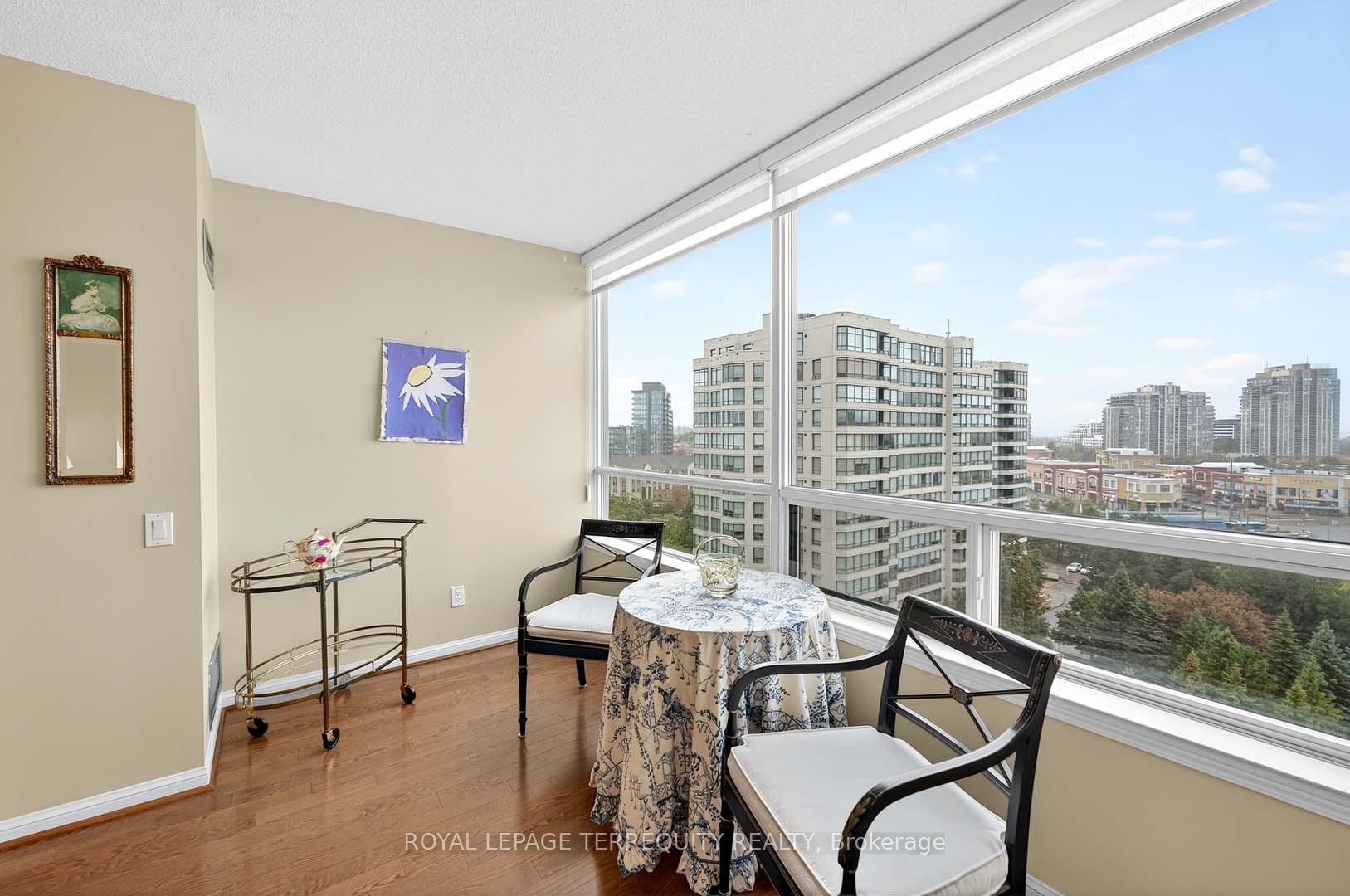 1402-110 Promenade Circle, Vaughan, ON -