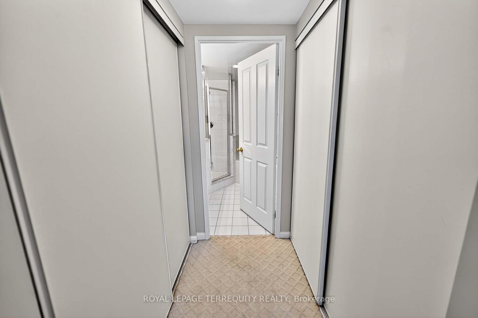 1402-110 Promenade Circle, Vaughan, ON - Indoor