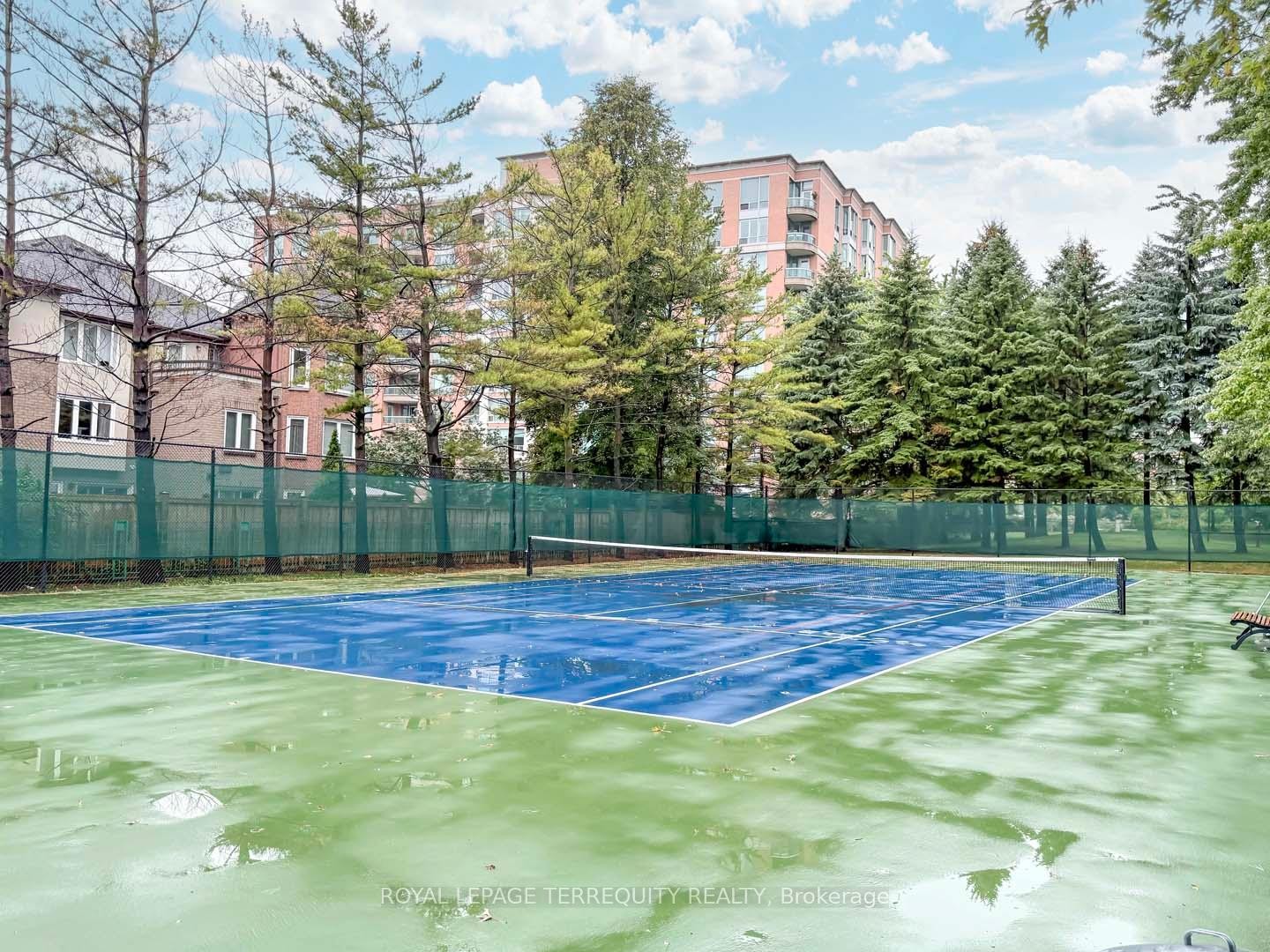 1402-110 Promenade Circle, Vaughan, ON - Outdoor