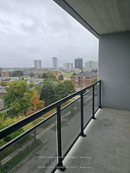 G611-275 Larch Street, Waterloo, ON - Outdoor With View