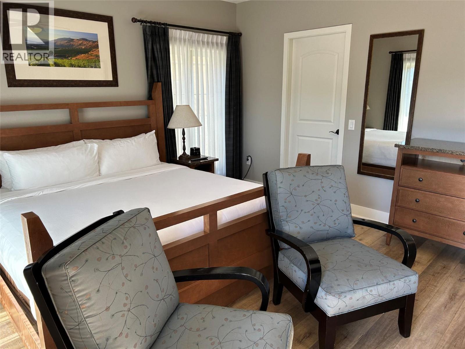 1200 Rancher Creek Road Unit# 131Ab, Osoyoos, BC - Indoor Photo Showing Bedroom