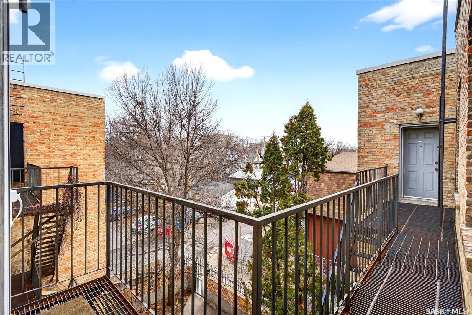304 2925 14Th Avenue, Regina, SK - Outdoor With Balcony With Exterior