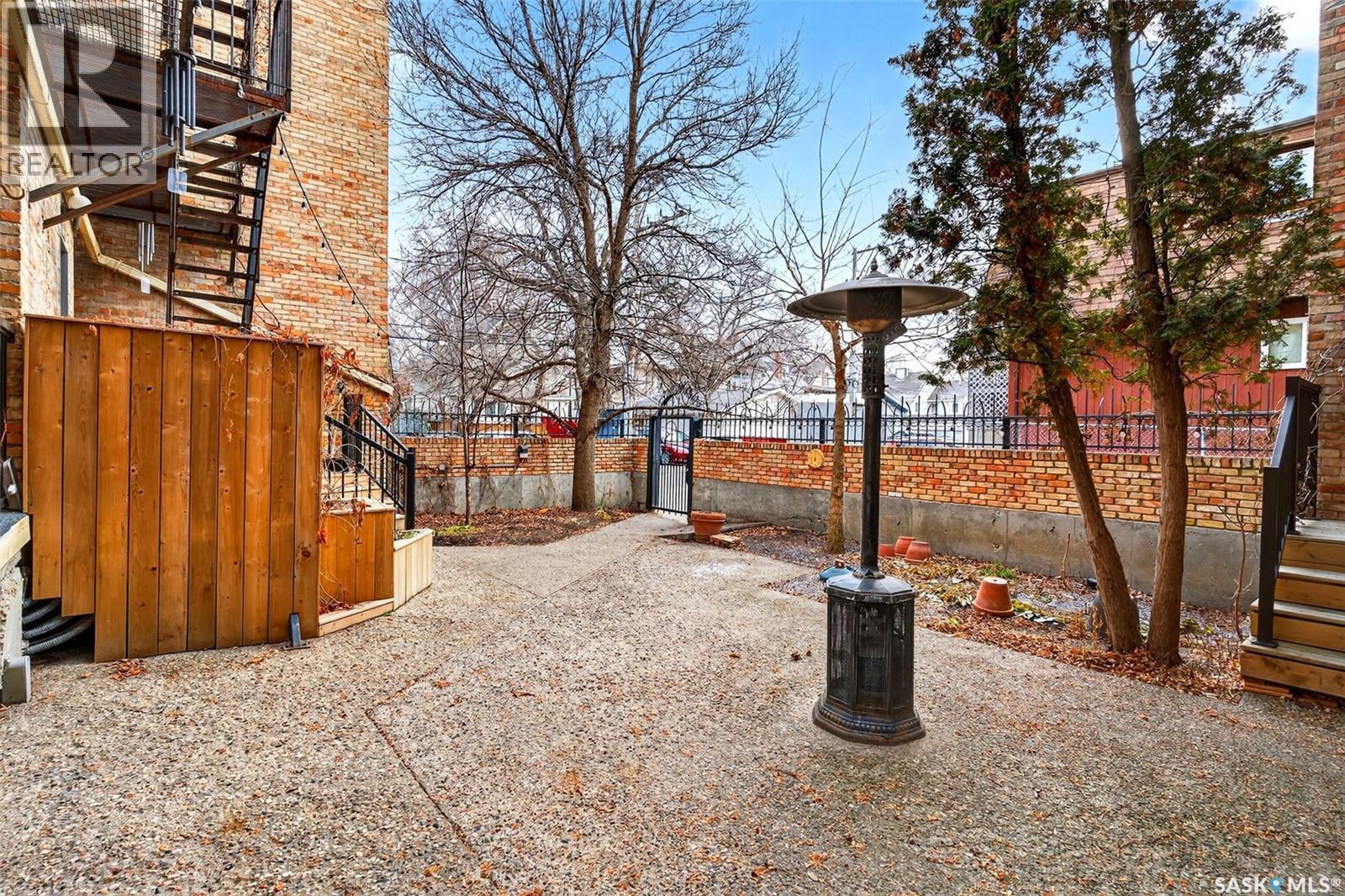 304 2925 14Th Avenue, Regina, SK - Outdoor