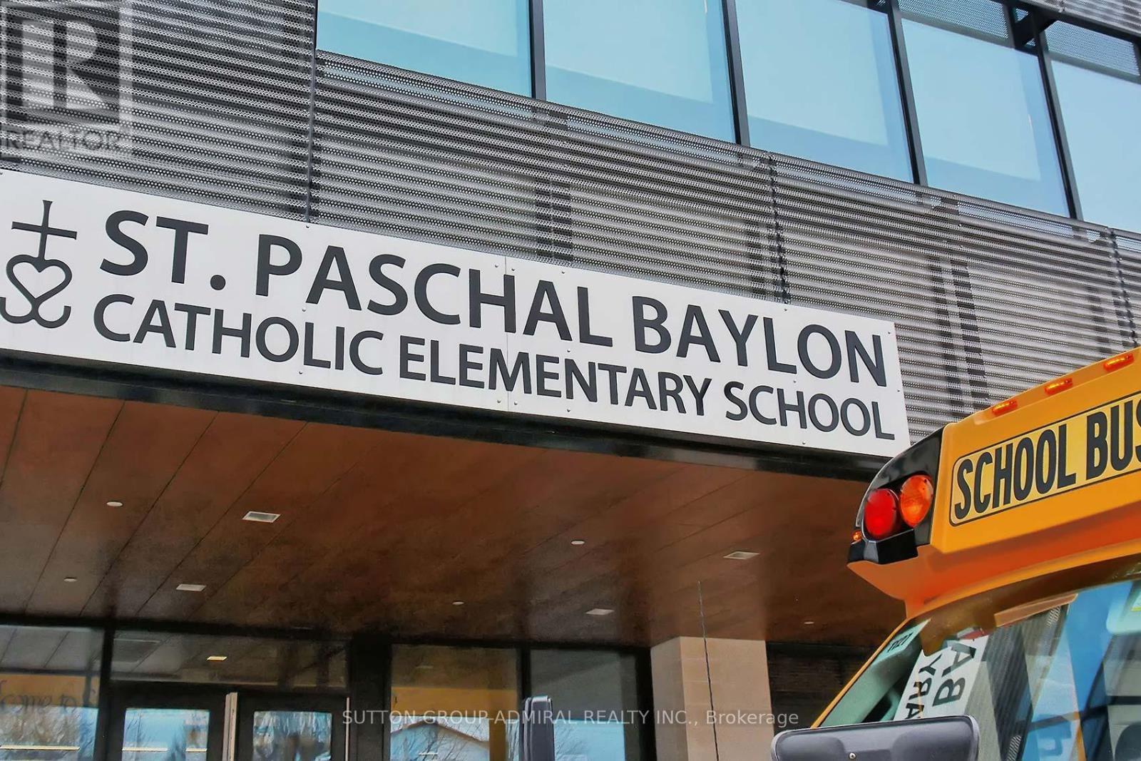 601 - 135 Antibes Drive, Toronto, ON -