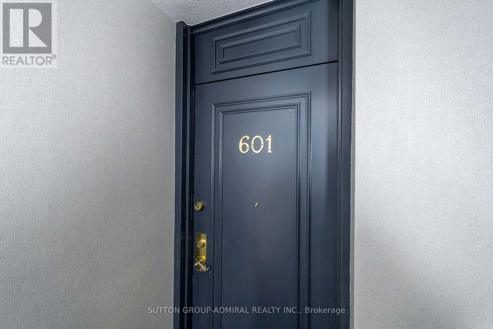 601 - 135 Antibes Drive, Toronto, ON - Outdoor