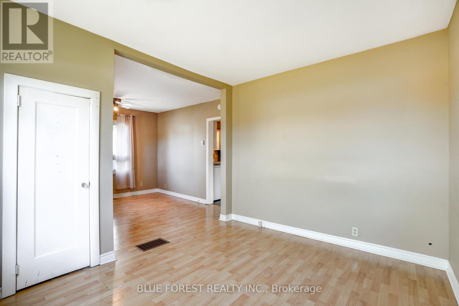 22557 Queens Line, West Elgin (Rodney), ON - Indoor Photo Showing Other Room