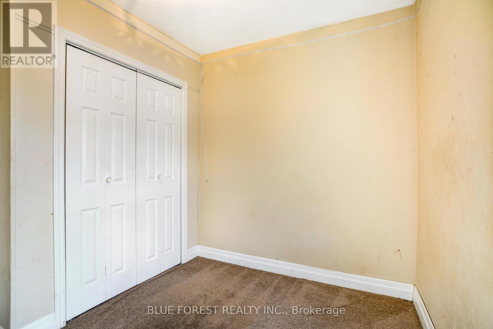 22557 Queens Line, West Elgin (Rodney), ON - Indoor Photo Showing Other Room