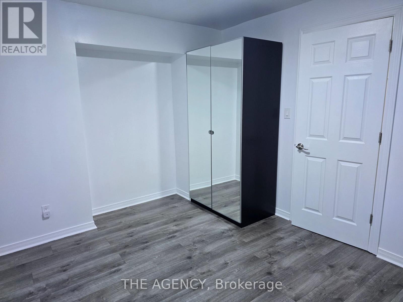 Lower - 139 Cinrickbar Drive, Toronto, ON