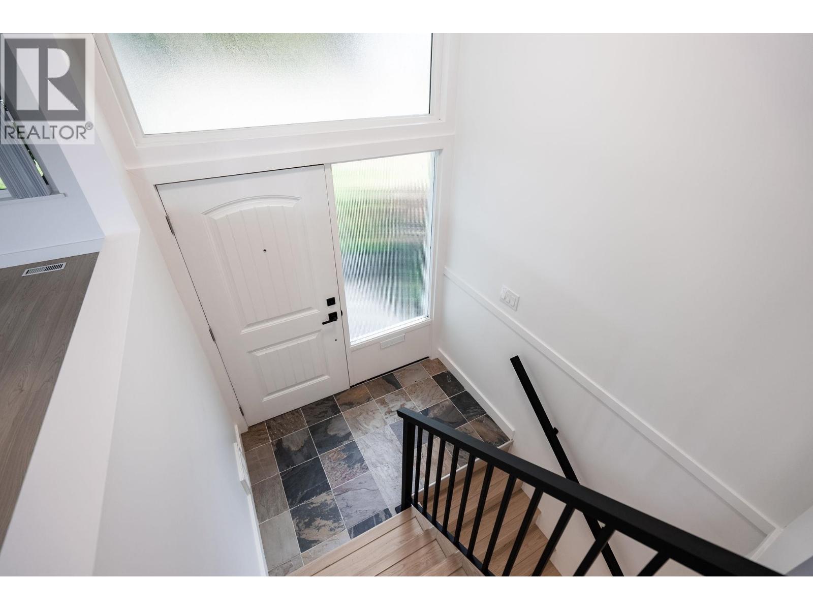 1410 Dansey Avenue, Coquitlam, BC