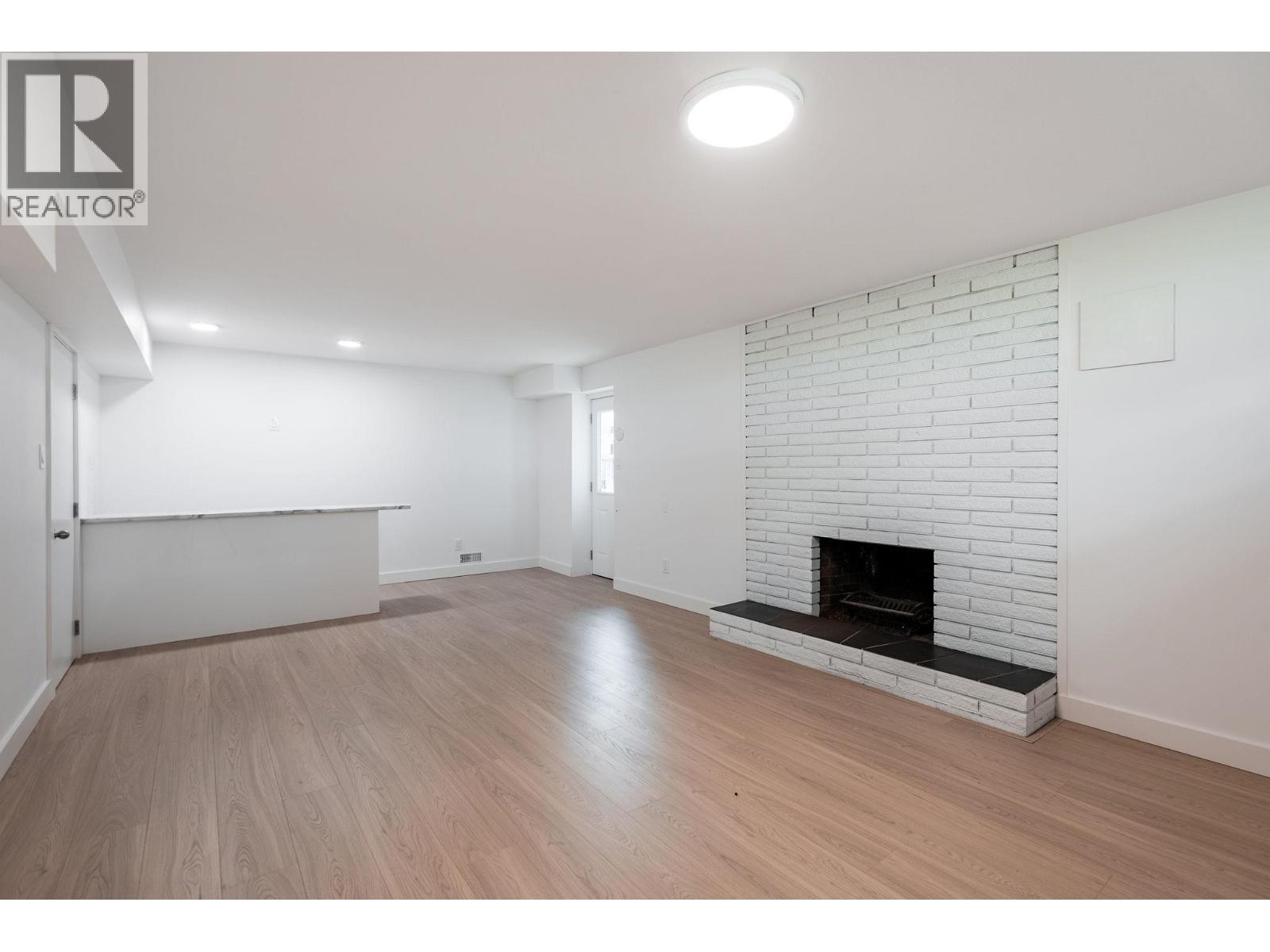 1410 Dansey Avenue, Coquitlam, BC