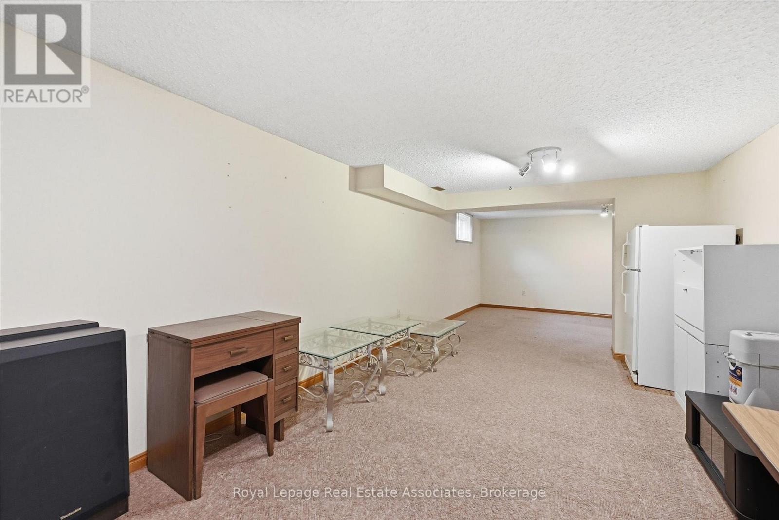 Finished Basement - 47 Elmira Drive, Hamilton, ON - Indoor