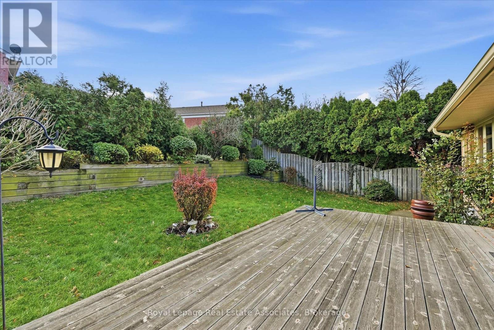 Back Yard - 47 Elmira Drive, Hamilton, ON - Outdoor With Deck Patio Veranda