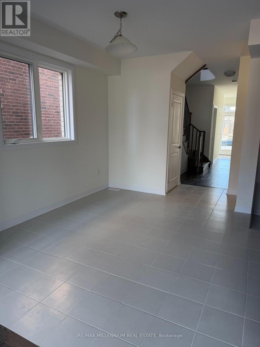 131 Gillespie Drive, Brantford, ON - Indoor Photo Showing Other Room