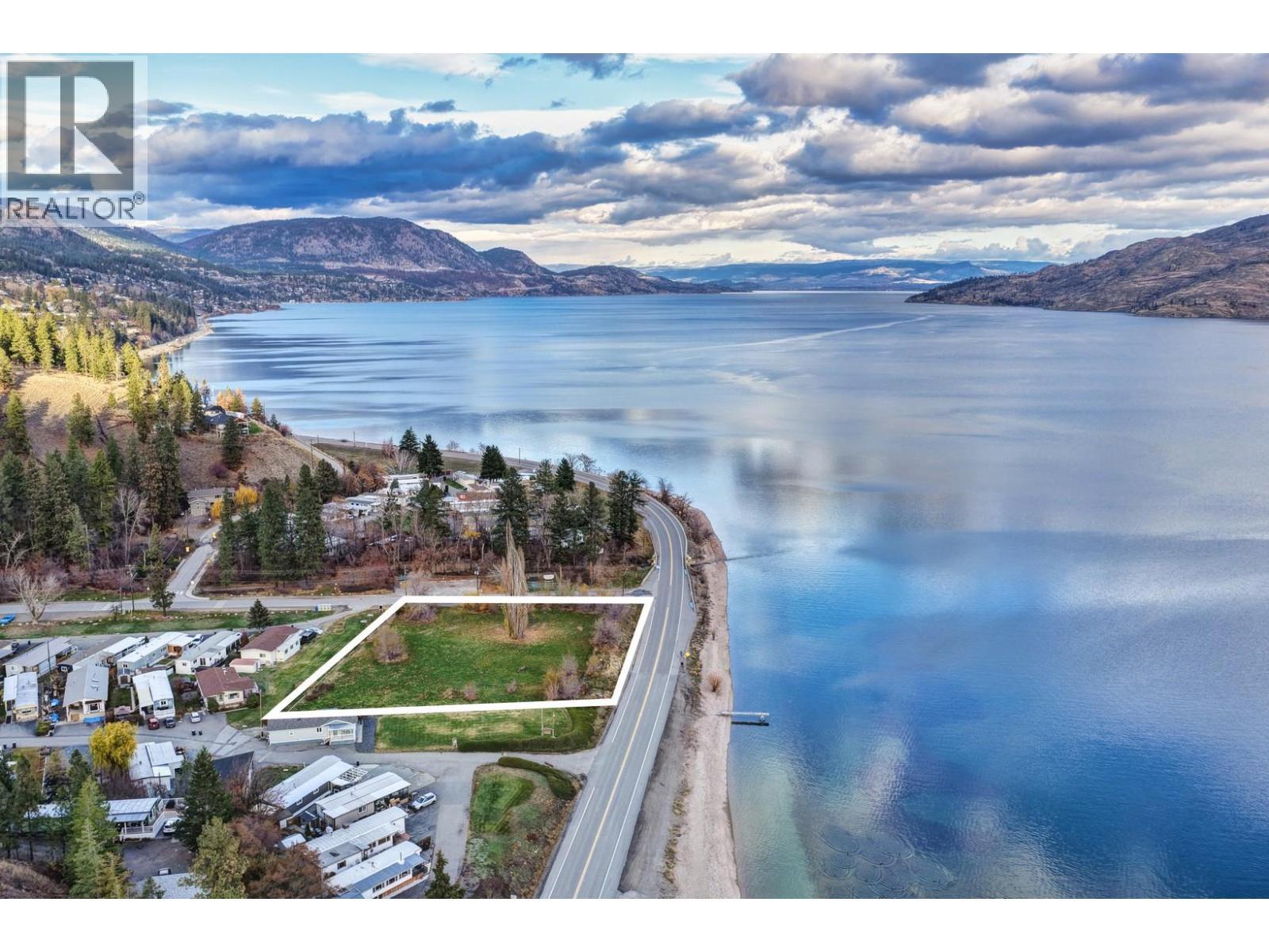 6705 97 Highway S, Peachland, BC