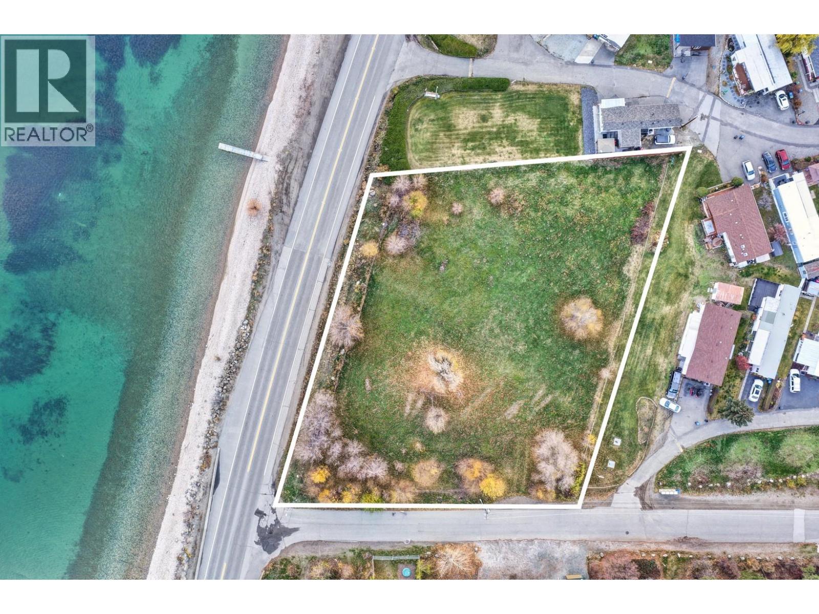 6705 97 Highway S, Peachland, BC