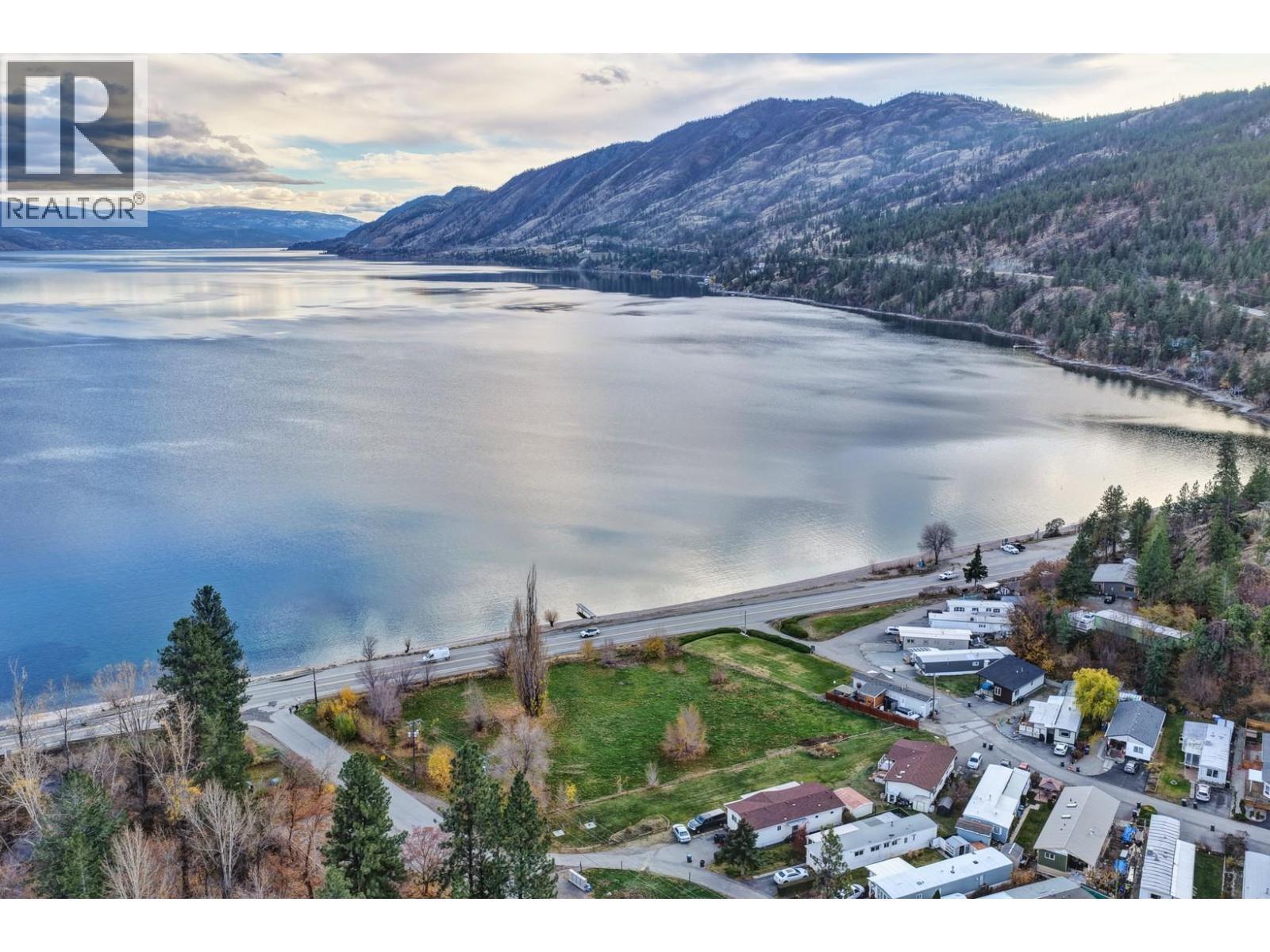 6705 97 Highway S, Peachland, BC