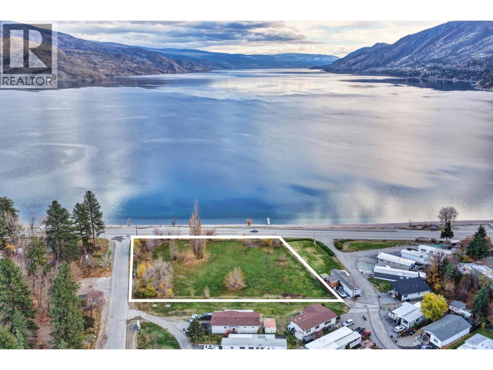 6705 97 Highway S, Peachland, BC