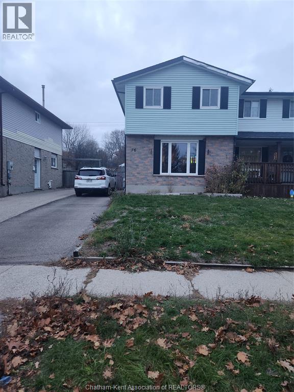 76 Uxbridge Crescent, Kitchener, ON - Outdoor