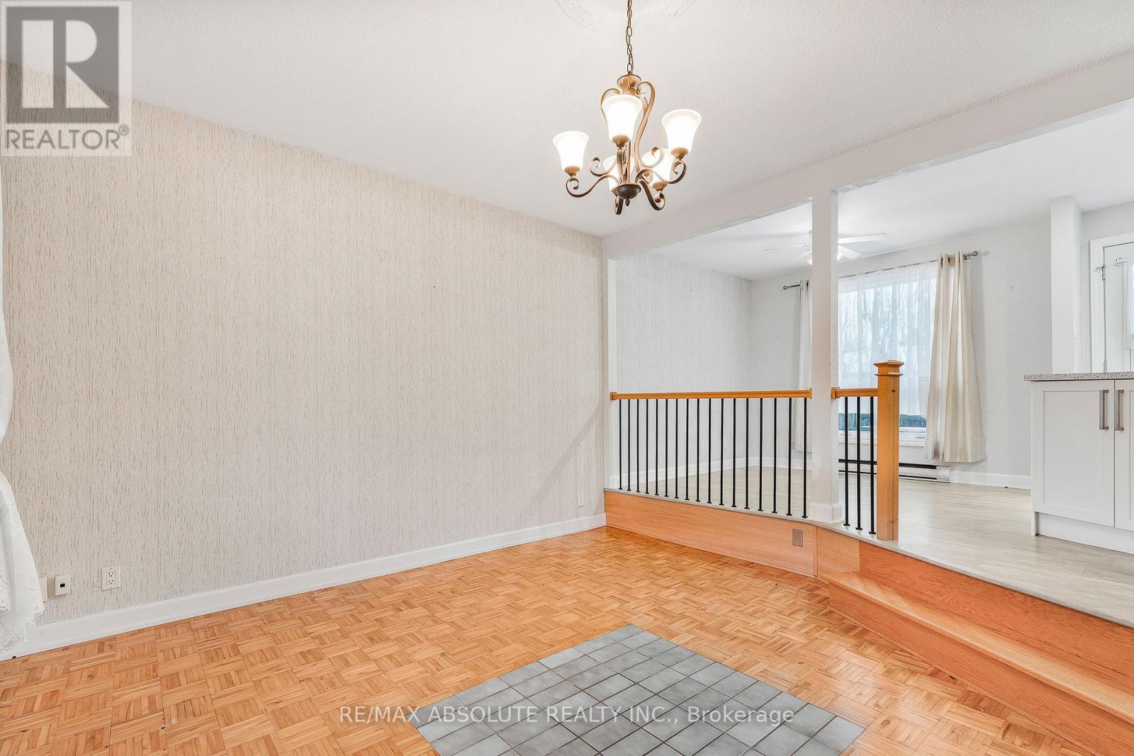 366 Charron Street, Clarence-Rockland, ON - Indoor Photo Showing Other Room