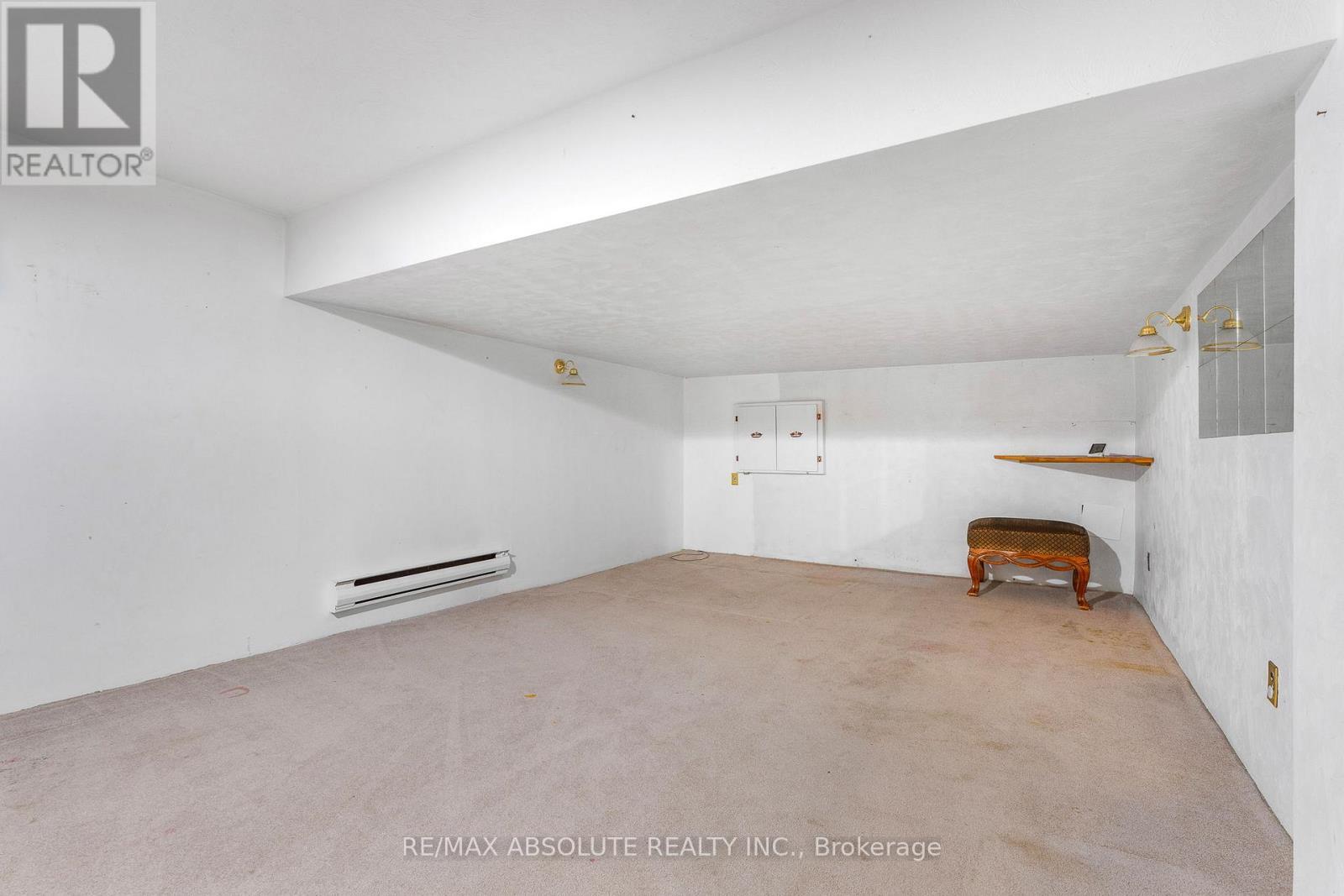 366 Charron Street, Clarence-Rockland, ON - Indoor Photo Showing Other Room