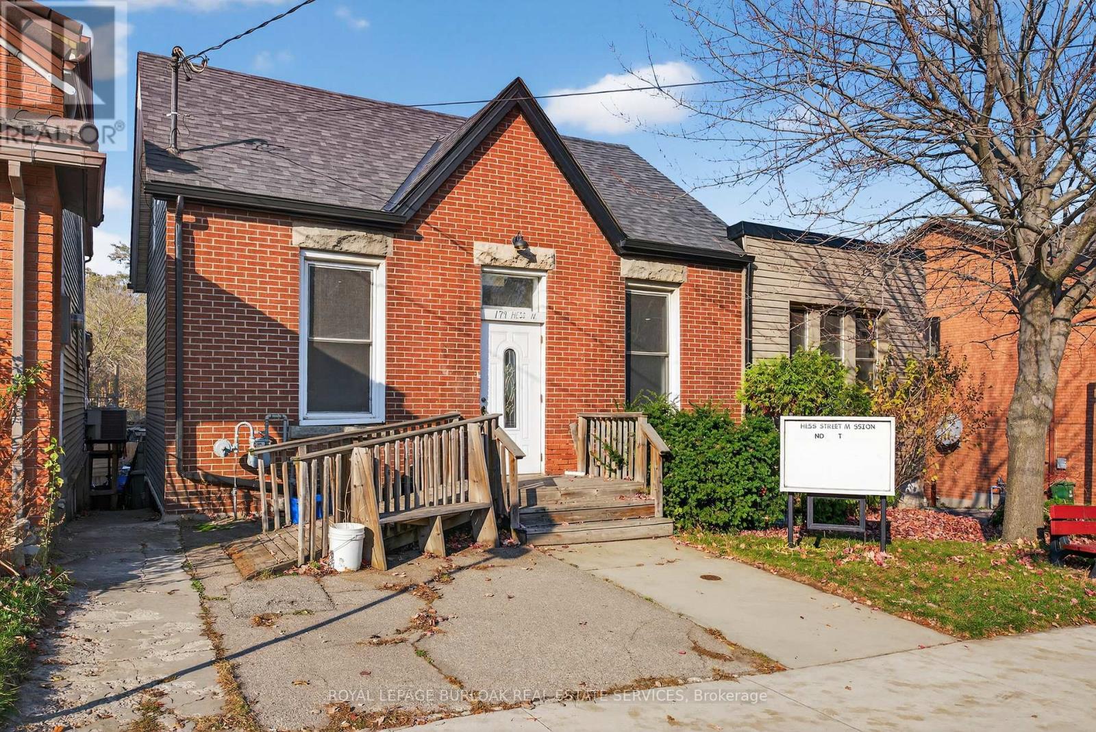 179 Hess Street N, Hamilton, ON