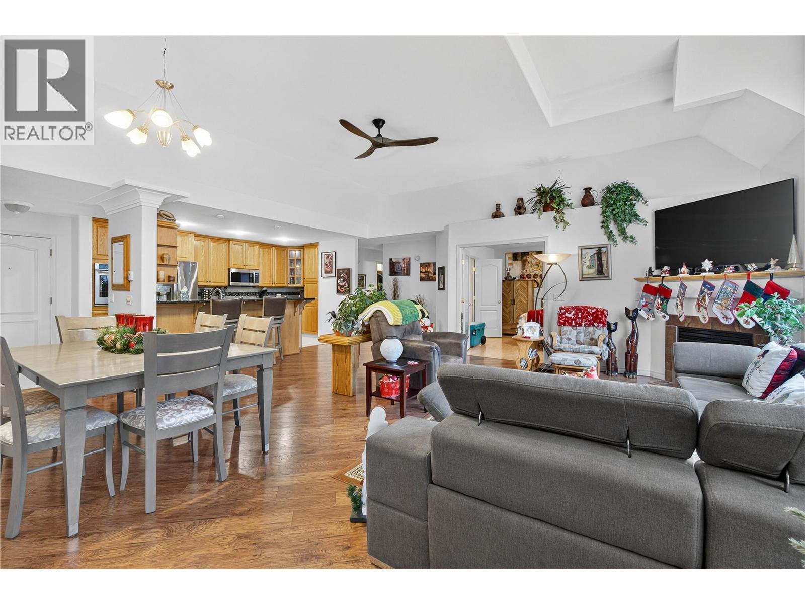 1002 Riverside Avenue Unit# 305, Sicamous, BC - Indoor