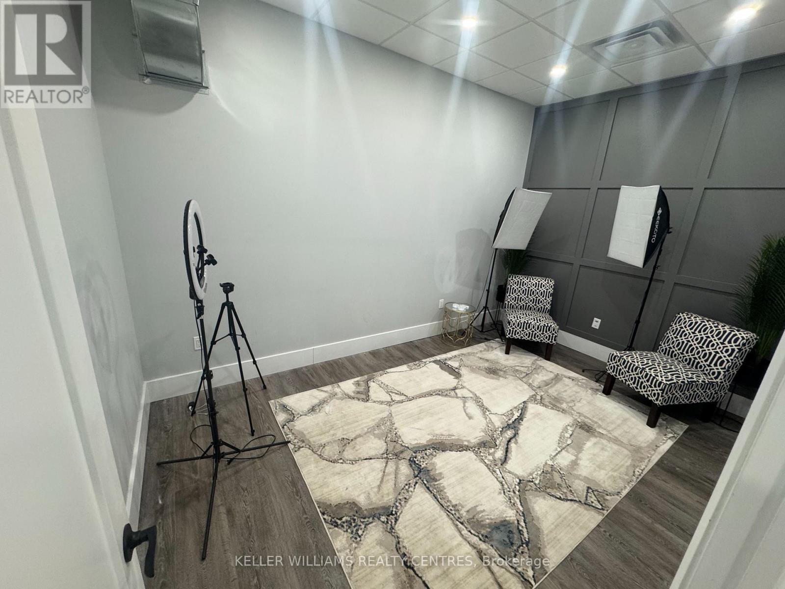 21 - 200 Mostar Street, Whitchurch-Stouffville, ON