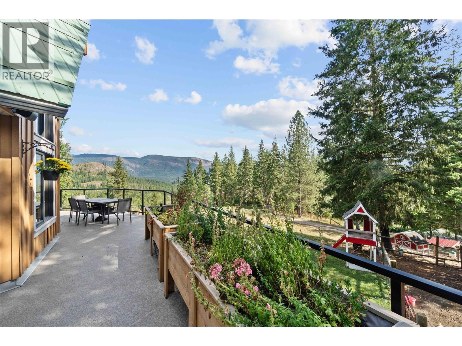 65 Furlong Road, Enderby, BC - Outdoor