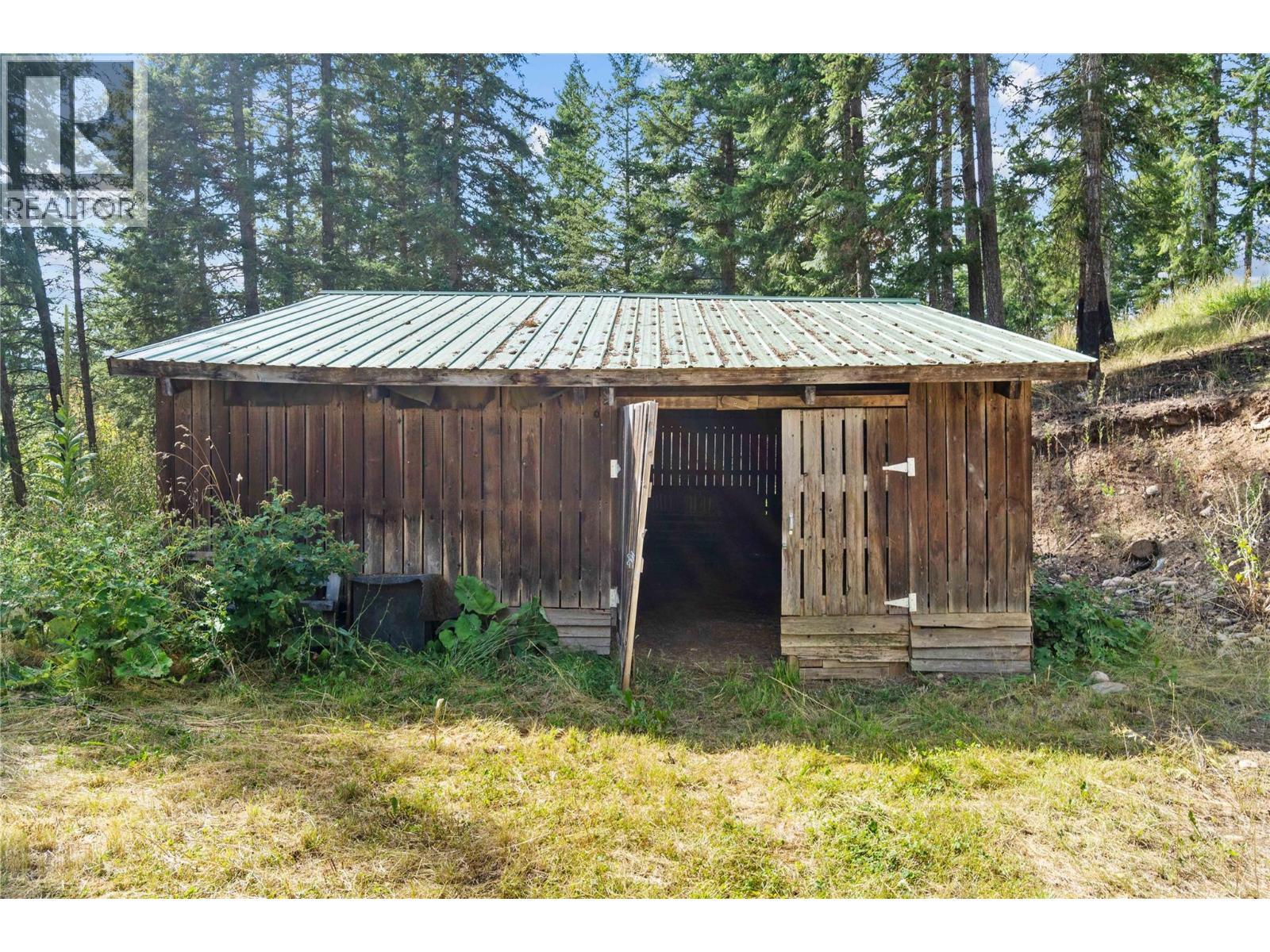 65 Furlong Road, Enderby, BC - Outdoor