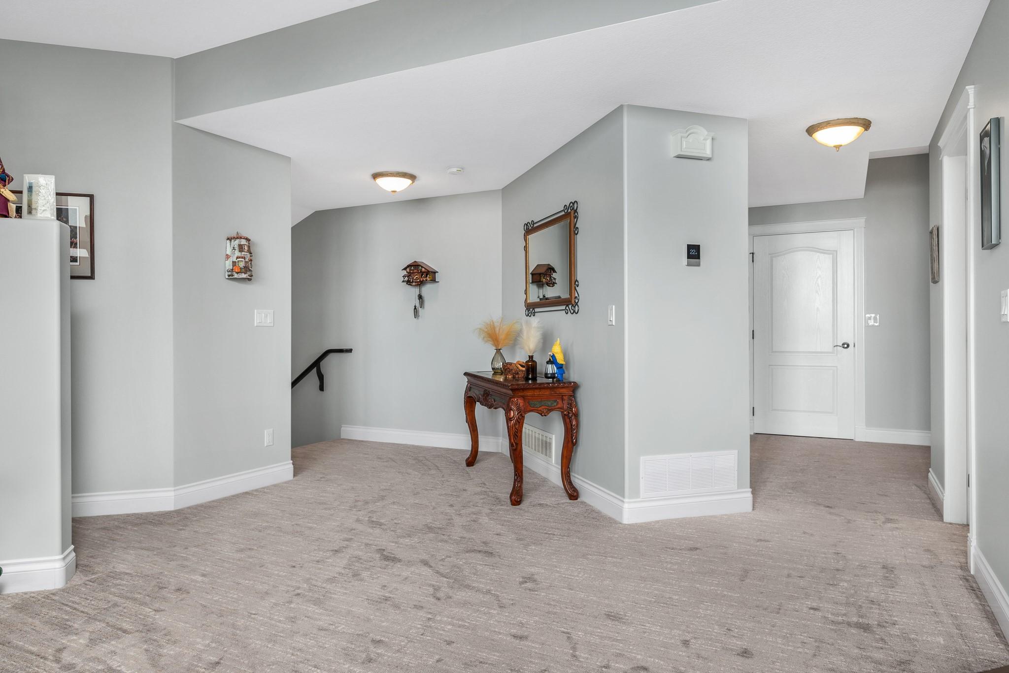202-3473 Lakeview Place, Enderby, BC - Indoor Photo Showing Other Room