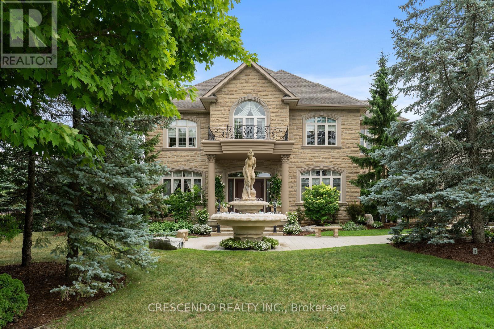 2 Prince Adam Court, King, ON - Outdoor